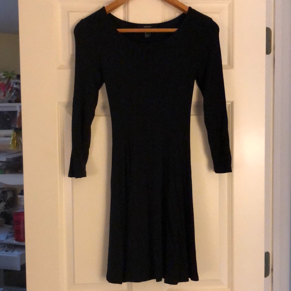 Black 3/4 sleeve skater dress